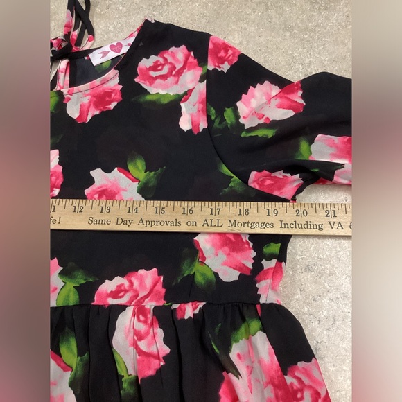 Buddy Love SZ L women’s pink floral flowy colorful bell sleeve spring roses top - Picture 10 of 11